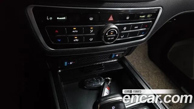 KGM Rexton 2021 thumb 3