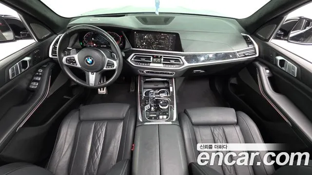 BMW X7 2021 thumb 4