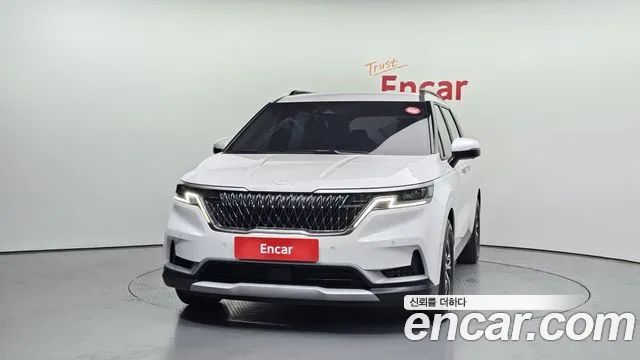 Kia Carnival 2022 thumb 4