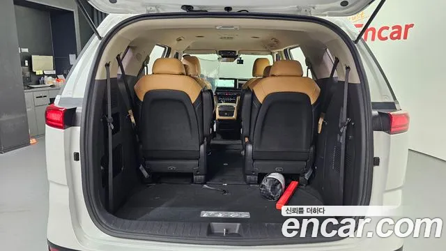 Kia Carnival 2022 thumb 7