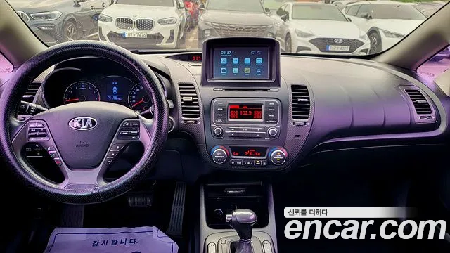 Kia K3 2013 thumb 8