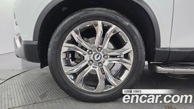 KGM Rexton 2018 thumb 3