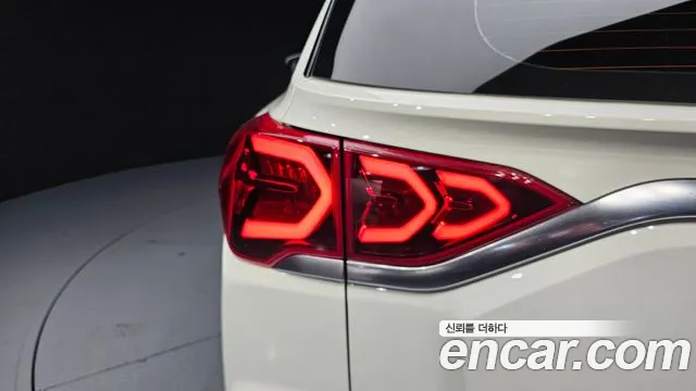 KGM Korando 2020 thumb 8