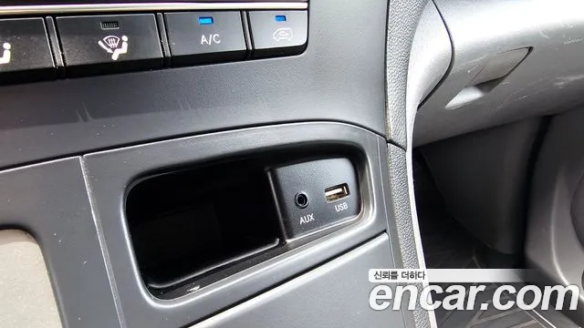 Hyundai Staria 2017 thumb 4