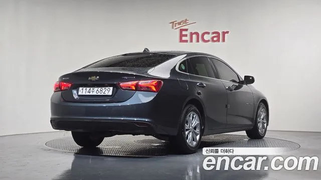 Chevrolet Malibu 2020 thumb 6