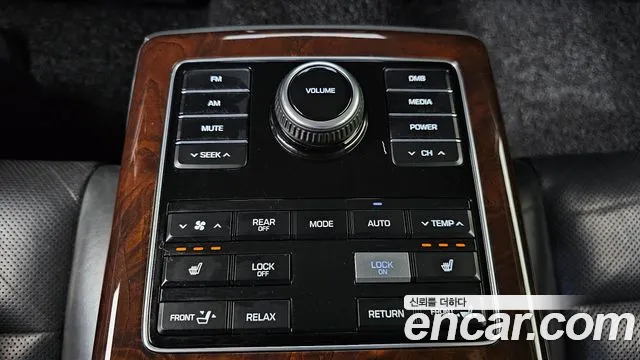 Hyundai Equus 2013 thumb 11