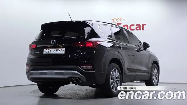 Hyundai Santa Fe 2018 thumb 9