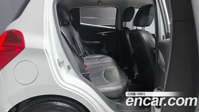 Chevrolet Spark 2015 thumb 3