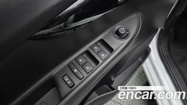 Chevrolet Spark 2015 thumb 8