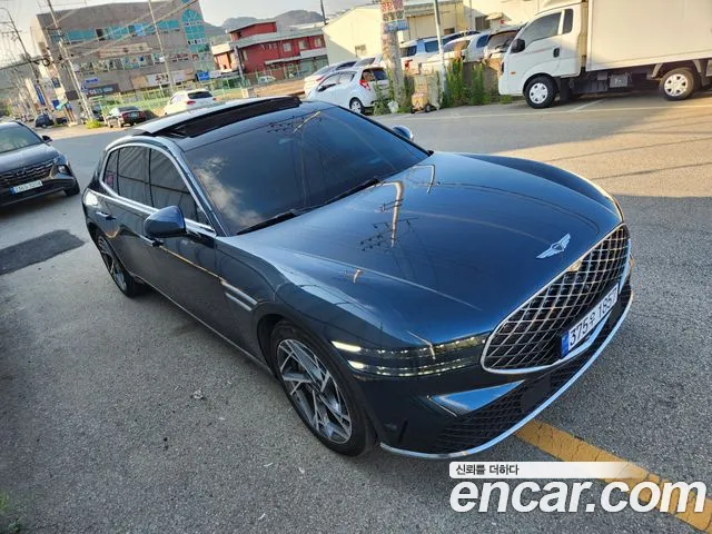 Genesis G90 2022 thumb 4
