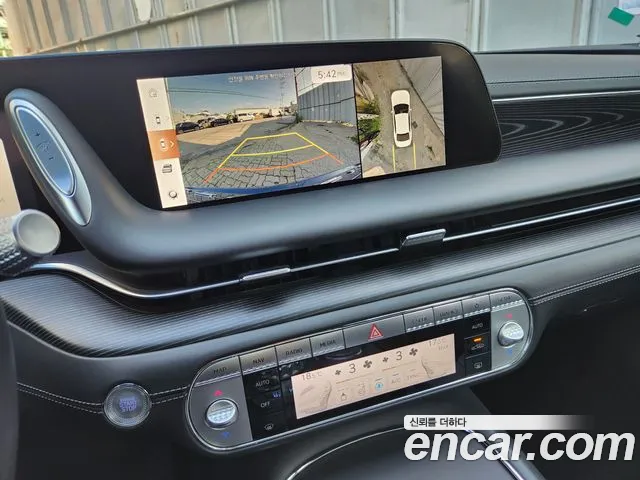 Genesis G90 2022 thumb 9