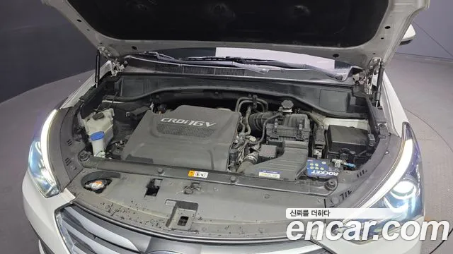 Hyundai Santafe 2016 thumb 4