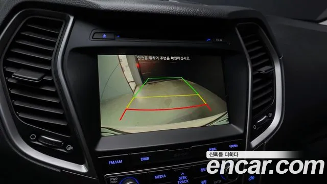 Hyundai Santafe 2016 thumb 9