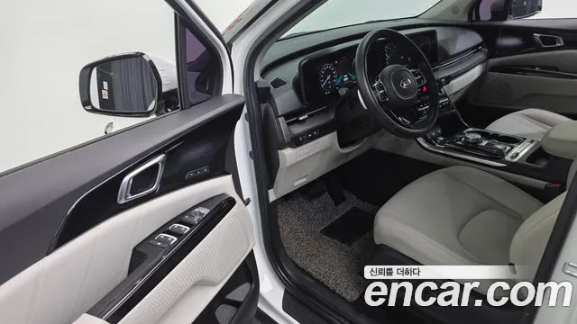 Kia Carnival 2020 thumb 11