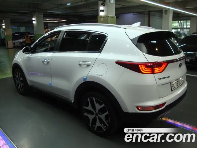 Kia Sportage 2018 thumb 4