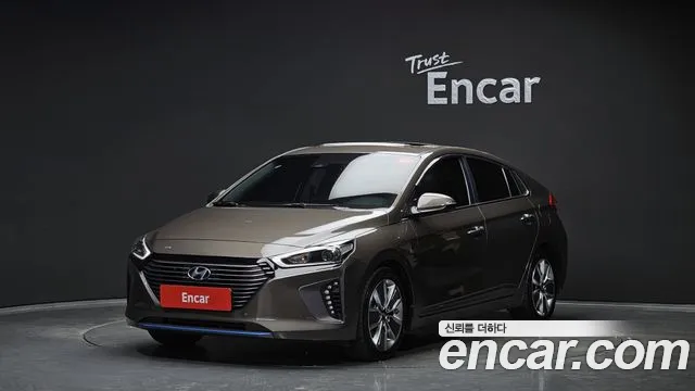 Hyundai Ioniq Hybrid 2016 thumb 3