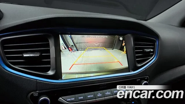 Hyundai Ioniq Hybrid 2016 thumb 4
