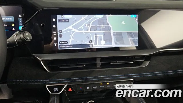 Renault Grand Koleos 2025 thumb 4