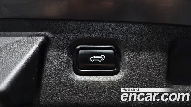 Hyundai Santa Fe 2020 thumb 2