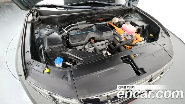 Hyundai Hybrid 2020 thumb 8