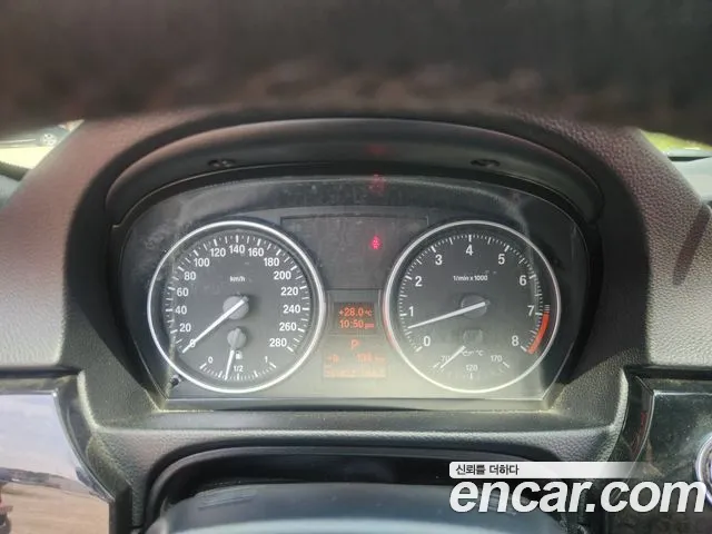BMW 3 серии 2010 thumb 11