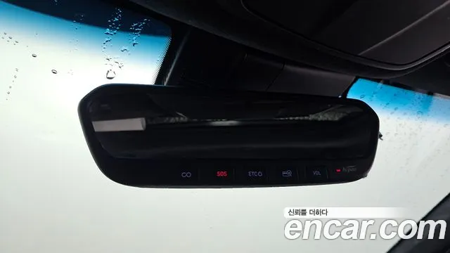 Genesis G70 2018 thumb 11