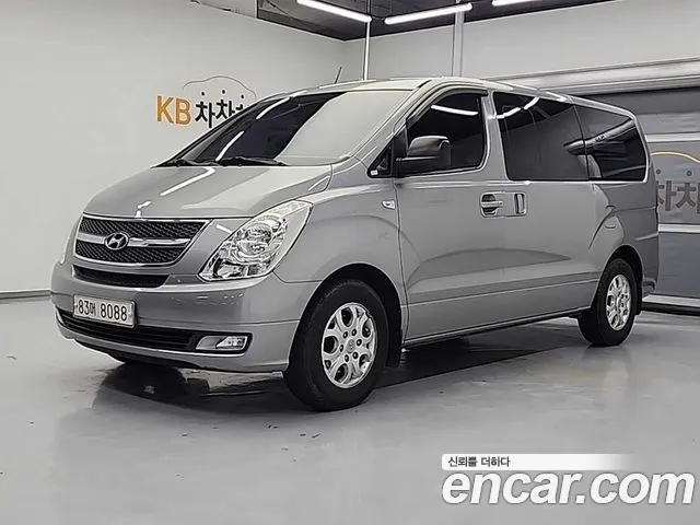 Hyundai Staria 2011 thumb 4
