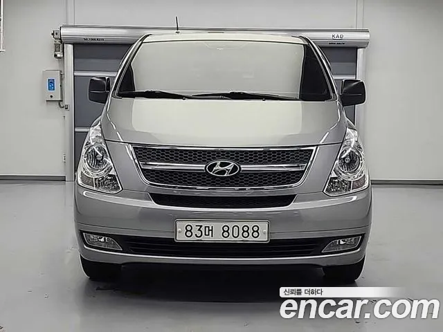 Hyundai Staria 2011 thumb 12