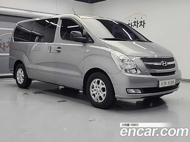 Hyundai Staria 2011 thumb 9