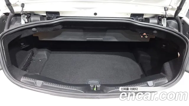 Mercedes-Benz E-Class 2018 thumb 8