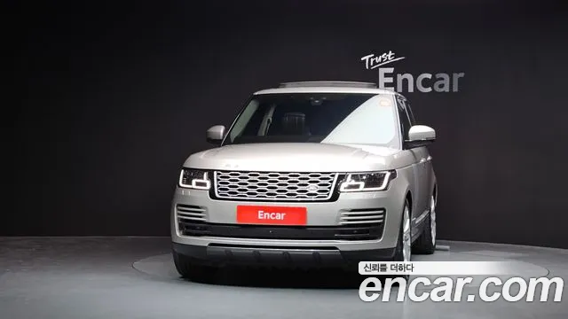 Land Rover Range Rover 2021 thumb 4