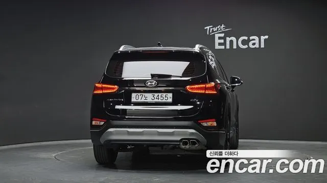 Hyundai Santa Fe 2019 thumb 5