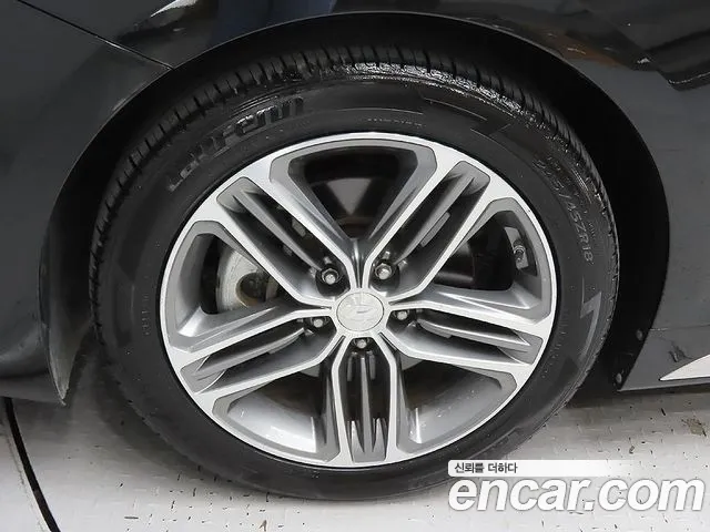 Hyundai Grandeur 2016 thumb 5