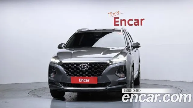 Hyundai Santa Fe 2018 thumb 9
