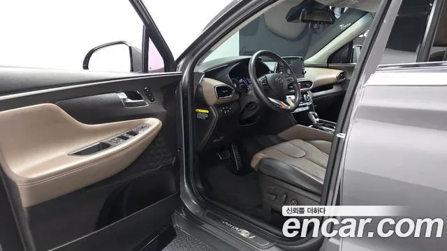 Hyundai Santa Fe 2018 thumb 7