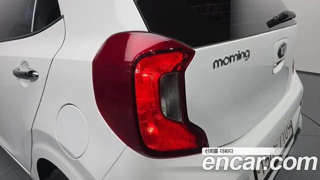 Kia morning 2021 thumb 9