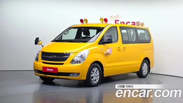 Hyundai Staria 2015 thumb 5