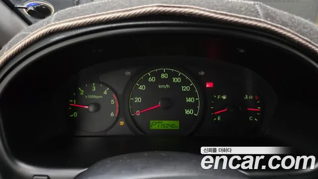Hyundai Staria 2015 thumb 4