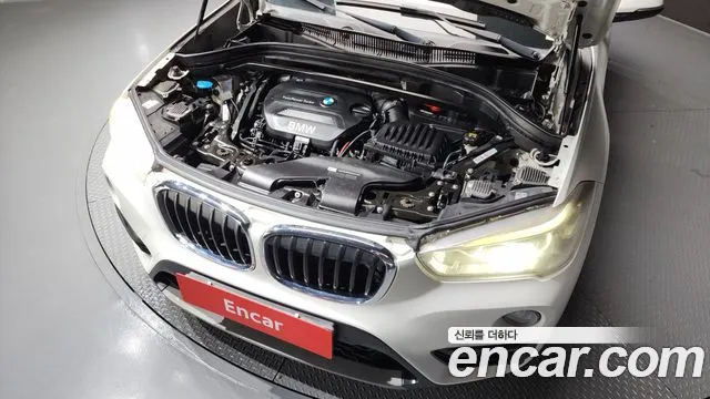 BMW X1 2016 thumb 7