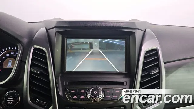 KGM Korando 2014 thumb 3