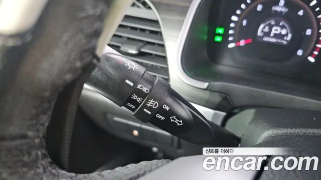 KGM Korando 2014 thumb 9