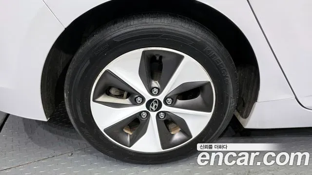 Hyundai Ioniq Electric 2018 thumb 7