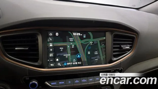 Hyundai Ioniq Electric 2018 thumb 2