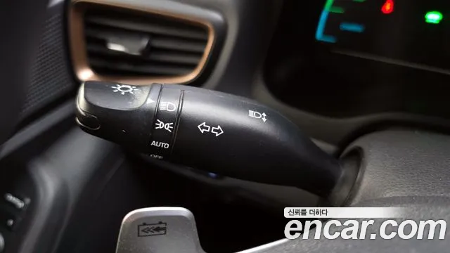 Hyundai Ioniq Electric 2018 thumb 12