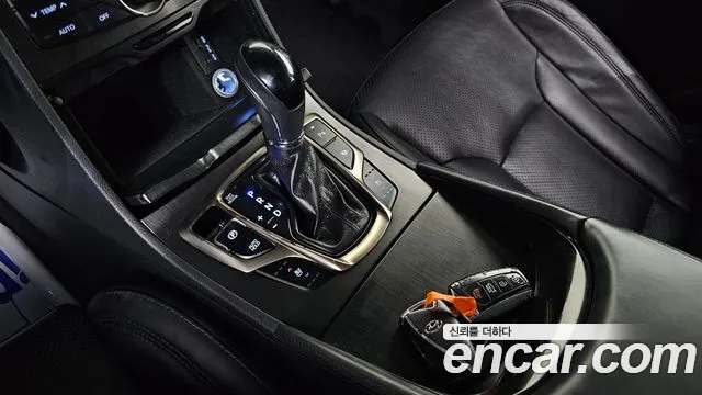 Hyundai Grandeur 2014 thumb 4