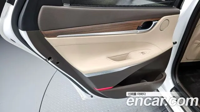 Hyundai Grandeur 2017 thumb 12