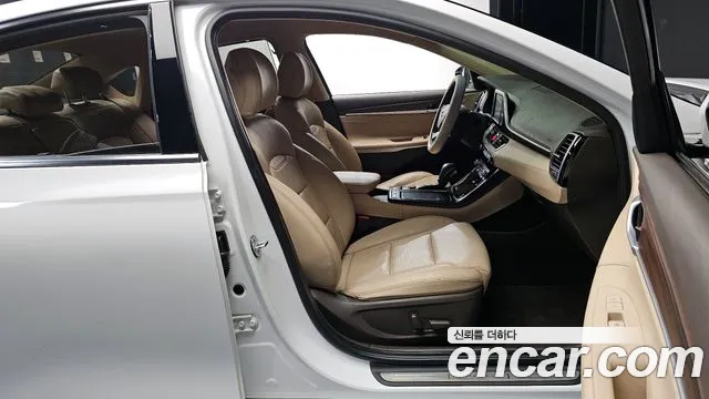 Hyundai Grandeur 2017 thumb 3