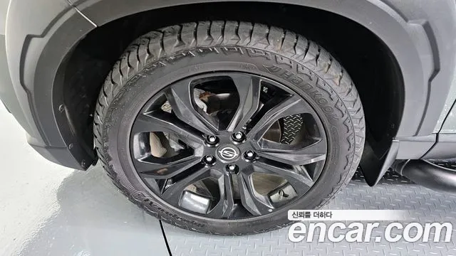 KGM Rexton 2022 thumb 9