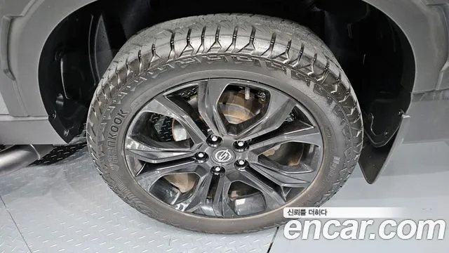 KGM Rexton 2022 thumb 8