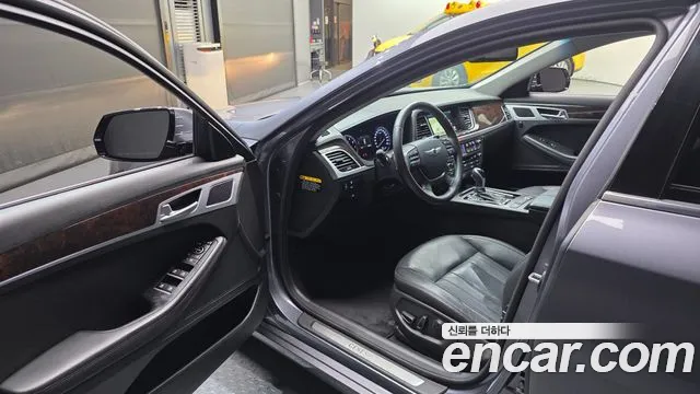 Hyundai Genesis 2016 thumb 3